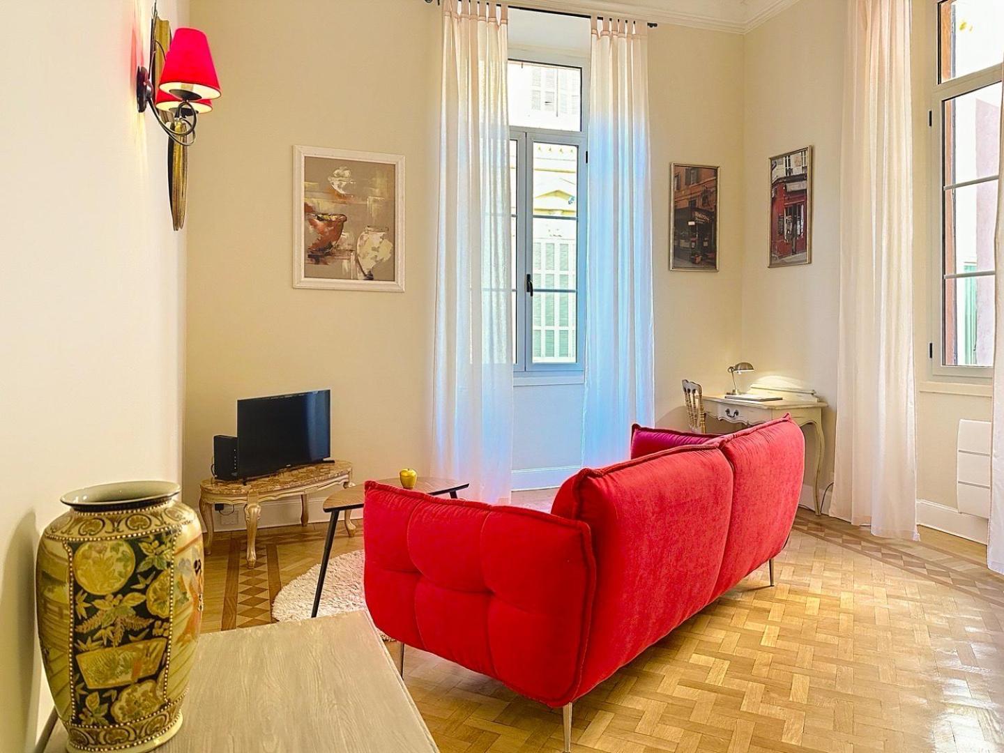 Elegant Old Nice Escape מראה חיצוני תמונה