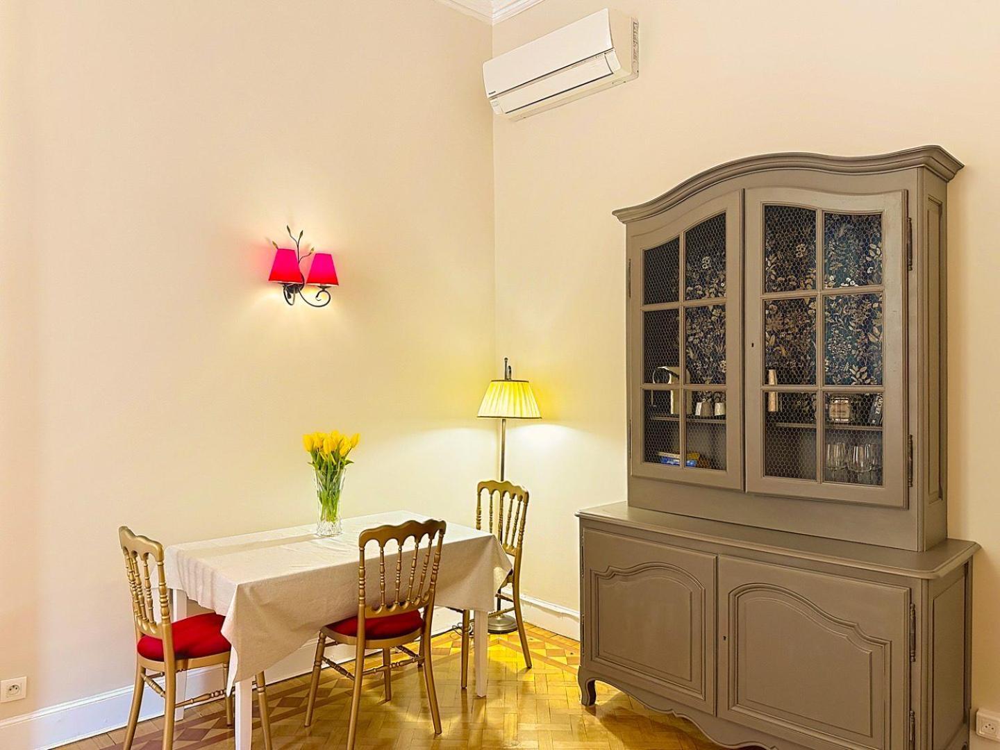 Elegant Old Nice Escape מראה חיצוני תמונה